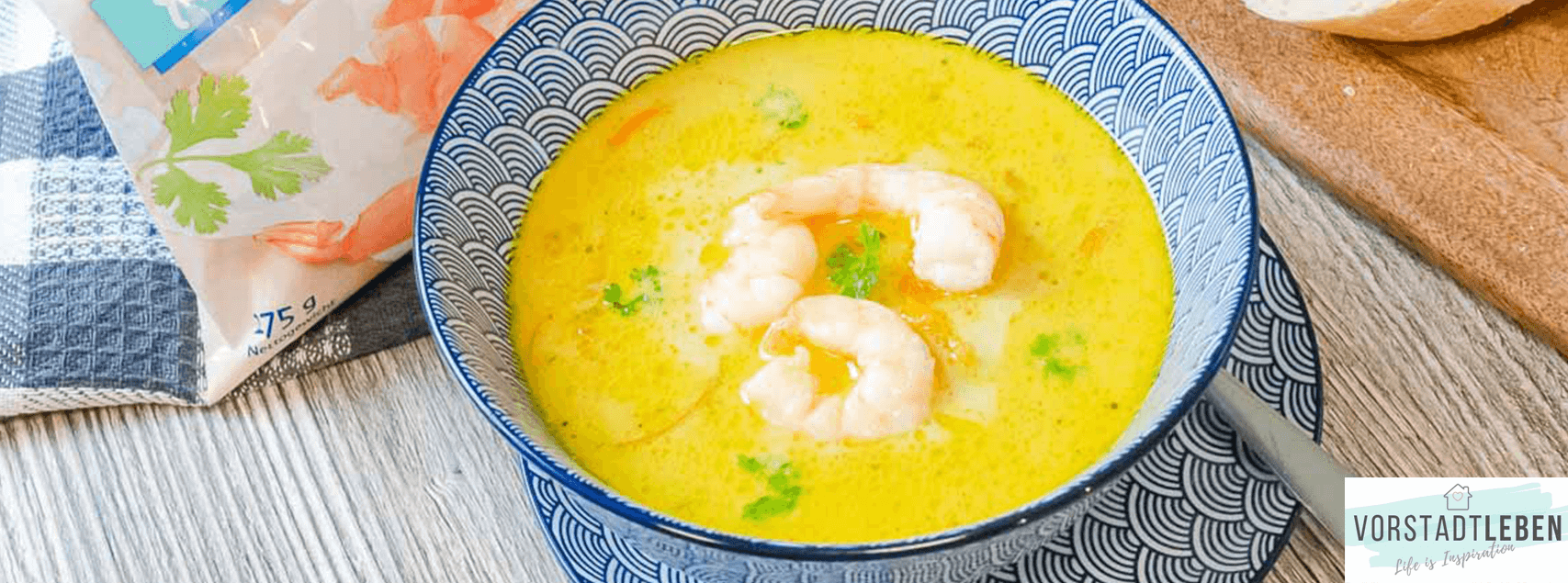 Kokossuppe mit Möhrenspaghetti