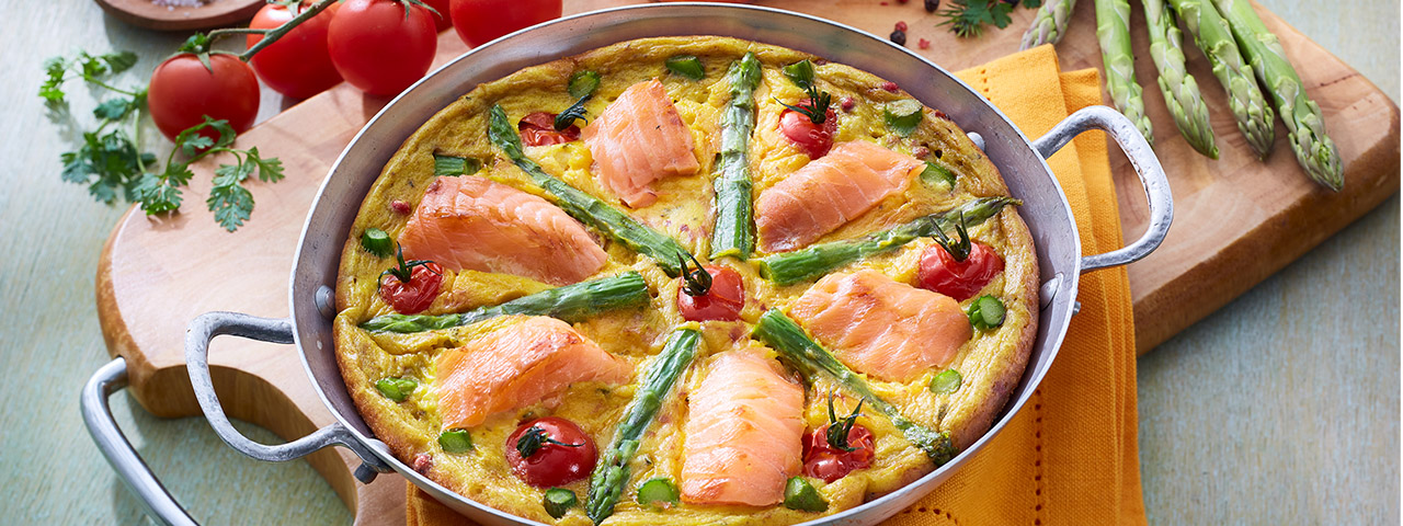 Lachs-, Spargel- und Tomaten-Tortillas