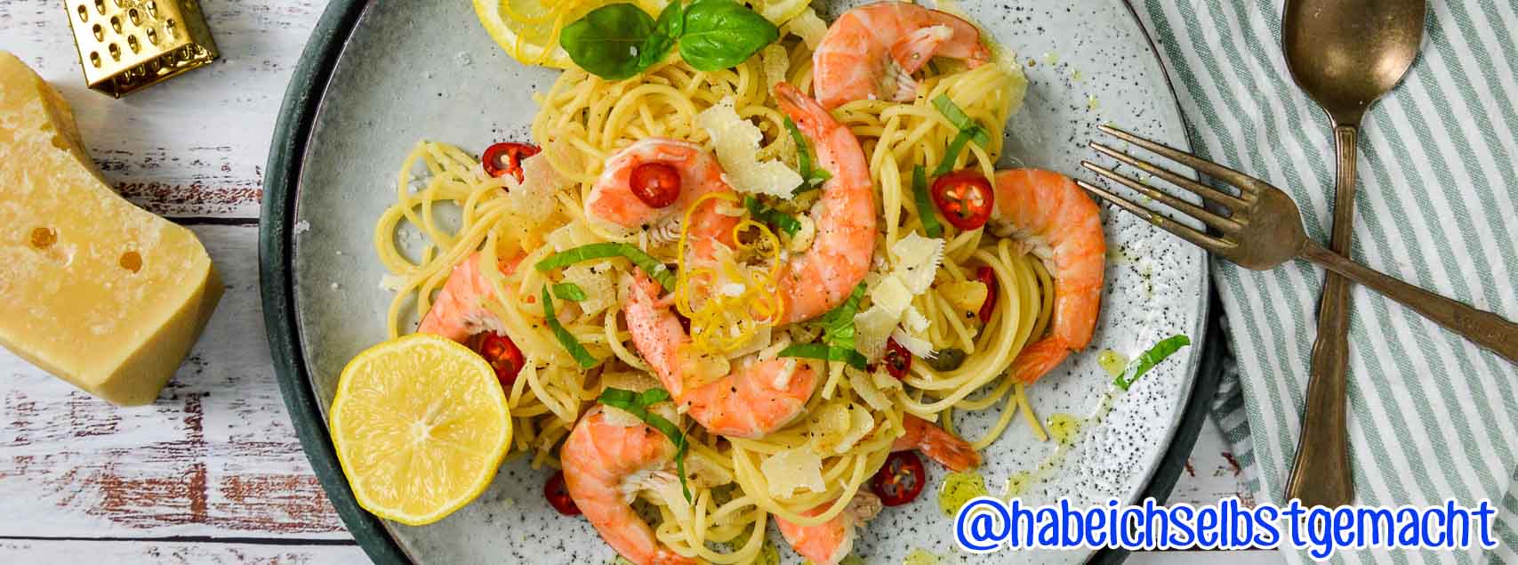 Spaghetti mit Garnelen in Zitronensauce