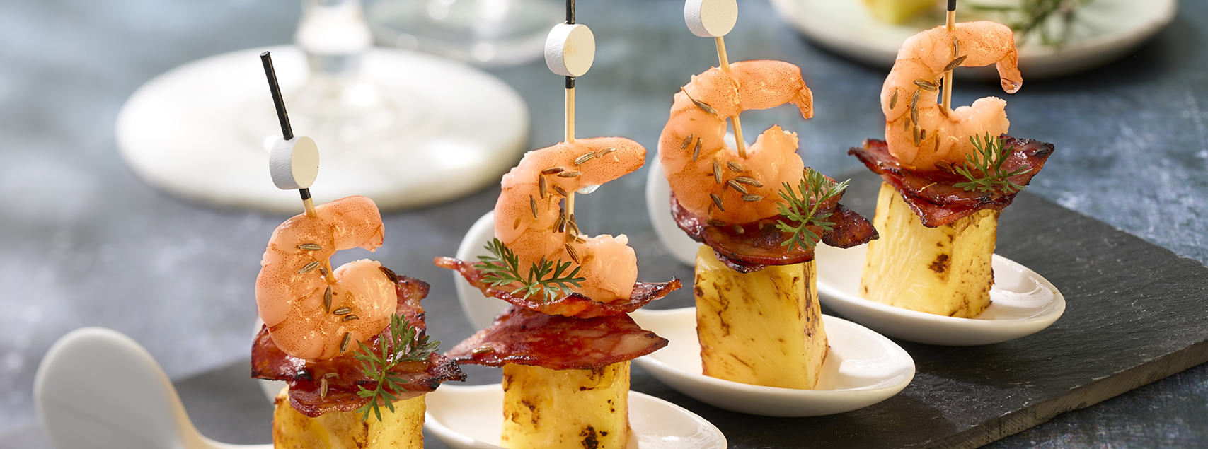 Cocktailgarnelen, Chorizo und geröstete Ananas